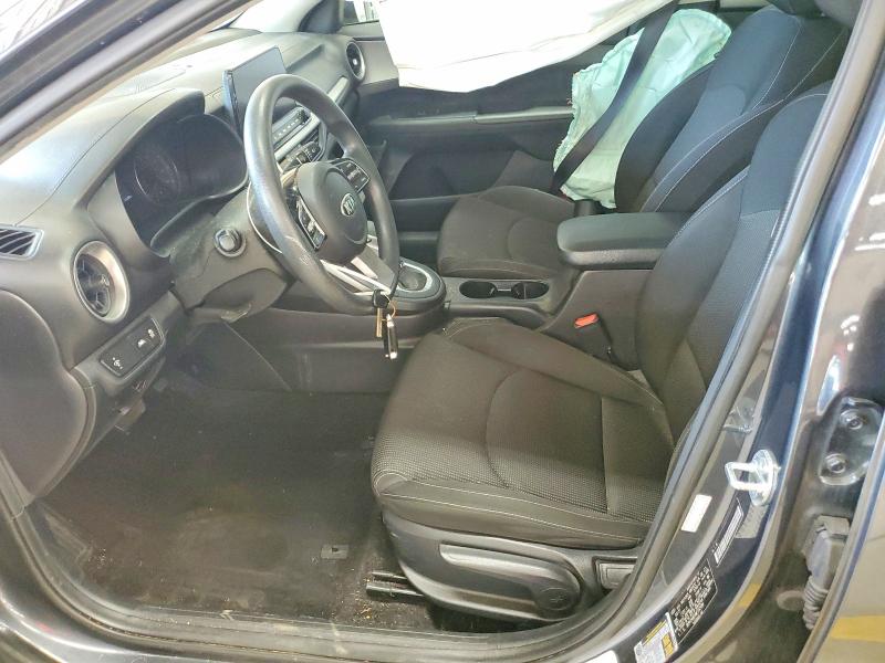 2021 Kia Forte მანქანა იყიდება აუქციონზე, vin: 3KPF24AD3ME352984, აუქციონის ნომერი: 61557796