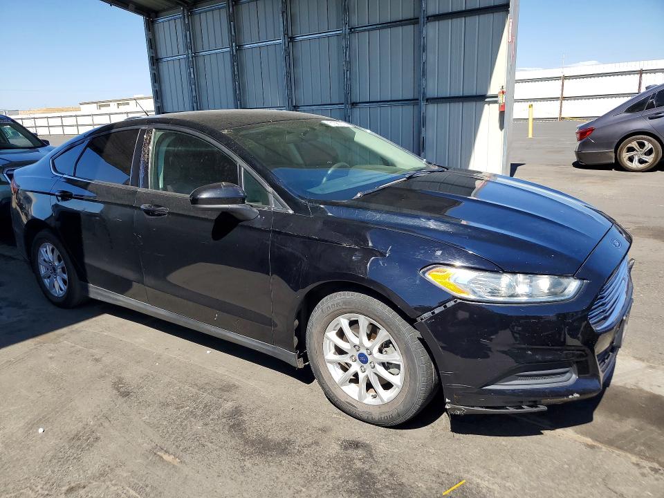 61381126 :رقم المزاد ، 3FA6P0G7XGR216382 vin ، 2016 Ford Fusion مزاد بيع