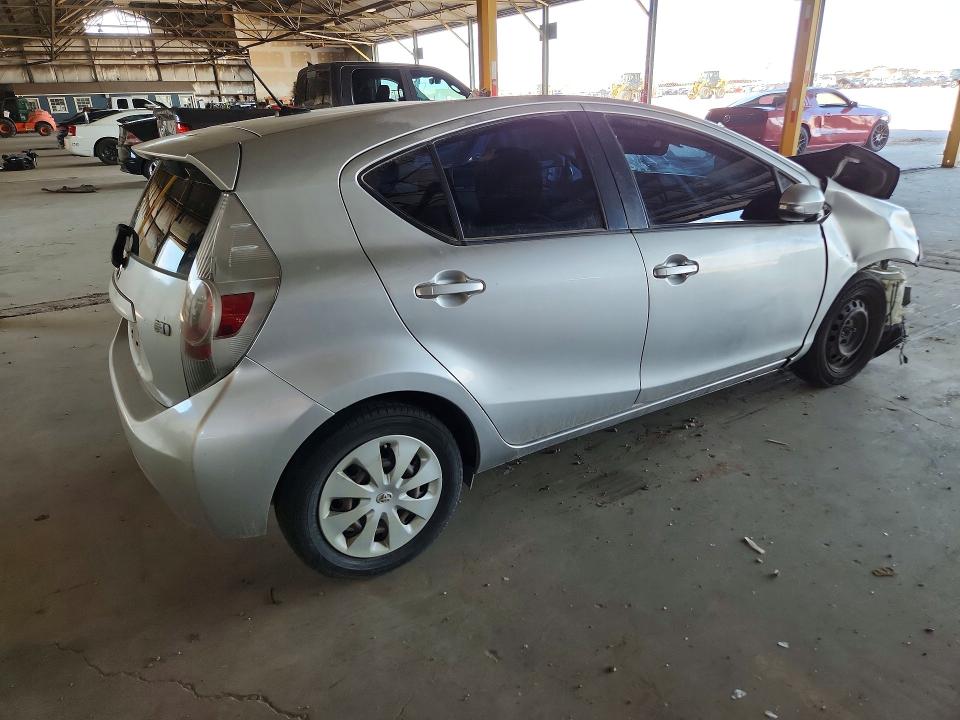 61321536 :رقم المزاد ، JTDKDTB3XE1558896 vin ، 2014 Toyota Prius C مزاد بيع