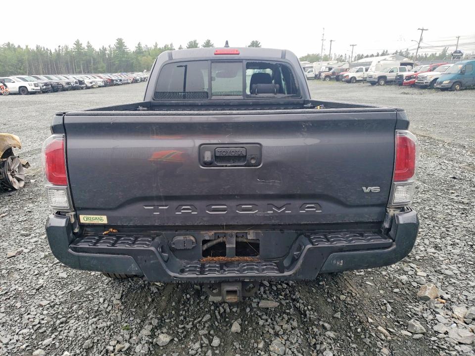 62641466 :رقم المزاد ، 3TYSZ5ANXMT042303 vin ، 2021 Toyota Tacoma مزاد بيع