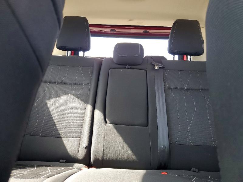 62048126 :رقم المزاد ، MAJ3S2GE0MC422493 vin ، 2021 Ford Ecosport مزاد بيع