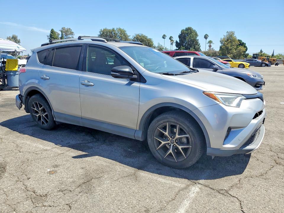 Auction sale of the 2016 Toyota Rav4, vin: 2T3JFREV2GW535476, lot number: 62705266