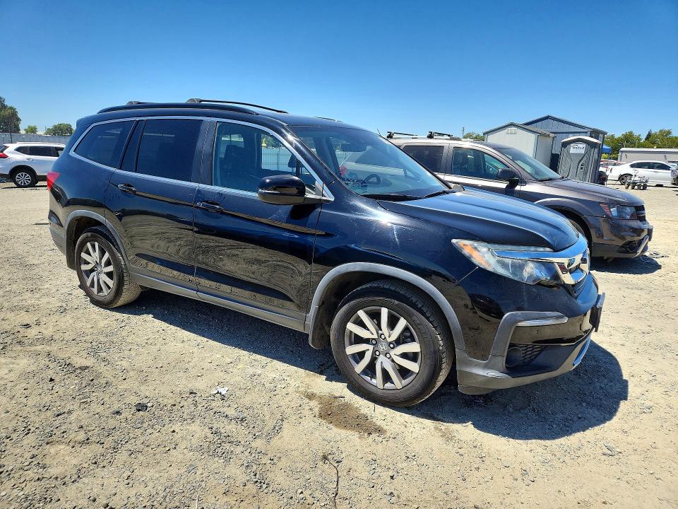 61896466 :رقم المزاد ، 5FNYF5H51KB002214 vin ، 2019 Honda Pilot مزاد بيع