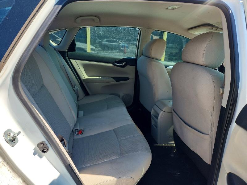 Продажа на аукционе авто 2017 Nissan Sentra, vin: 3N1AB7AP6HY213087, номер лота: 61121536