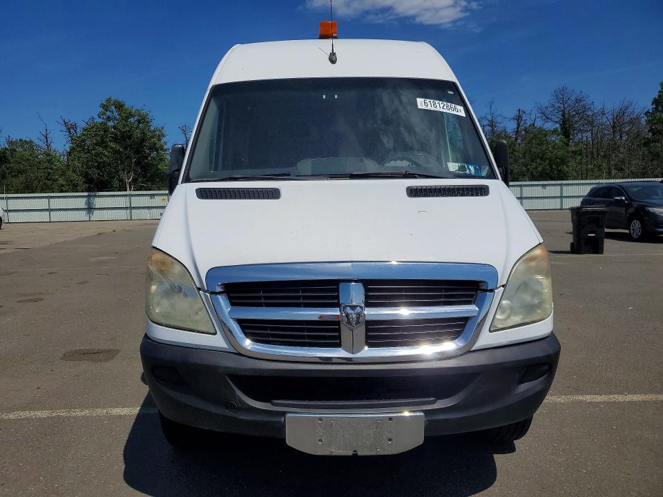 Продажа на аукционе авто 2007 Dodge Sprinter, vin: WD0PE745675151072, номер лота: 61812866