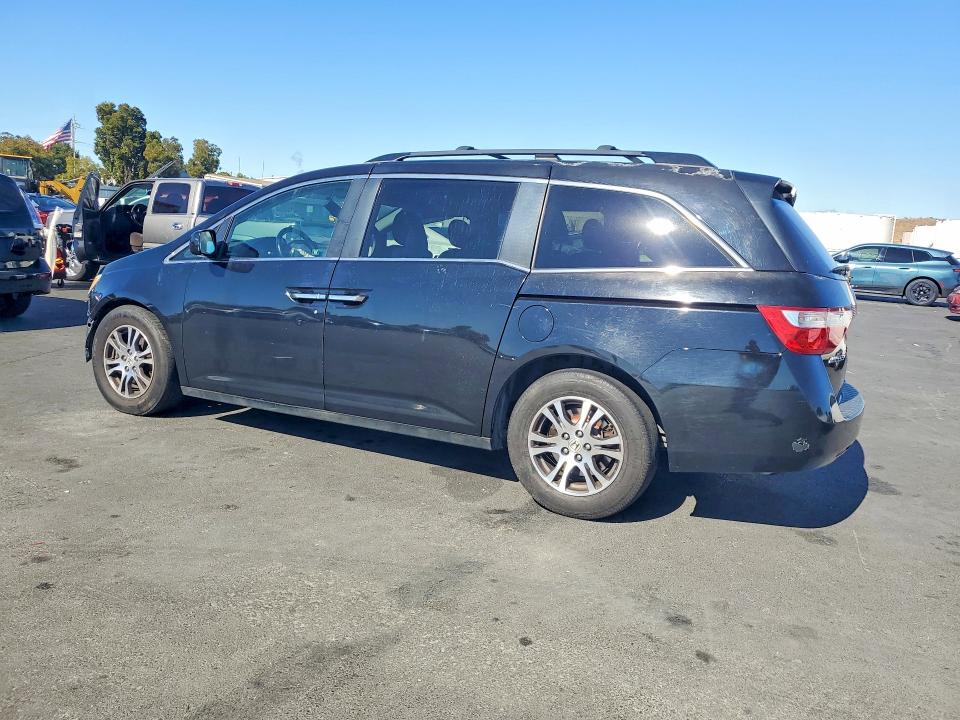 Продаж на аукціоні авто 2011 Honda Odyssey, vin: 5FNRL5H69BB003178, номер лоту: 61901236