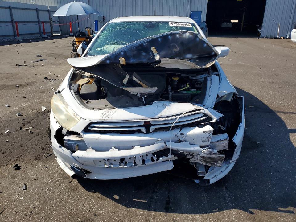 61533666 :رقم المزاد ، 1C3CDFAA1GD625333 vin ، 2016 Dodge Dart مزاد بيع