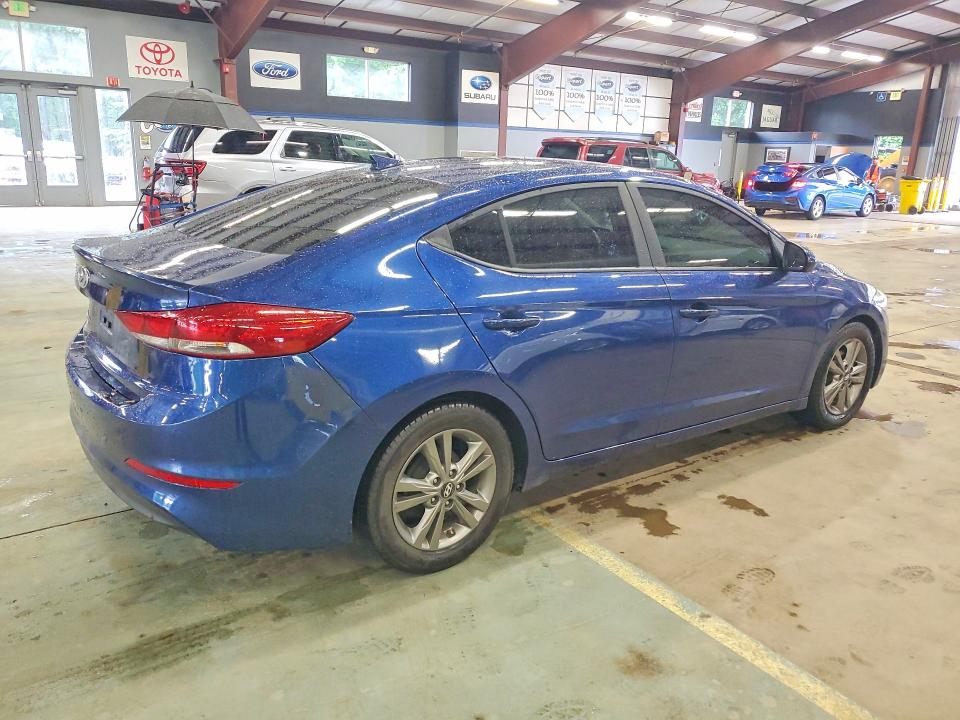 2017 Hyundai Elantra მანქანა იყიდება აუქციონზე, vin: 5NPD84LF5HH129755, აუქციონის ნომერი: 63281996