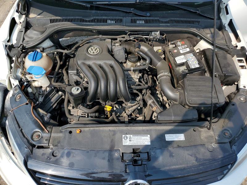 60186126 :رقم المزاد ، 3VWDK7AJ3DM407919 vin ، 2013 Volkswagen Jetta مزاد بيع