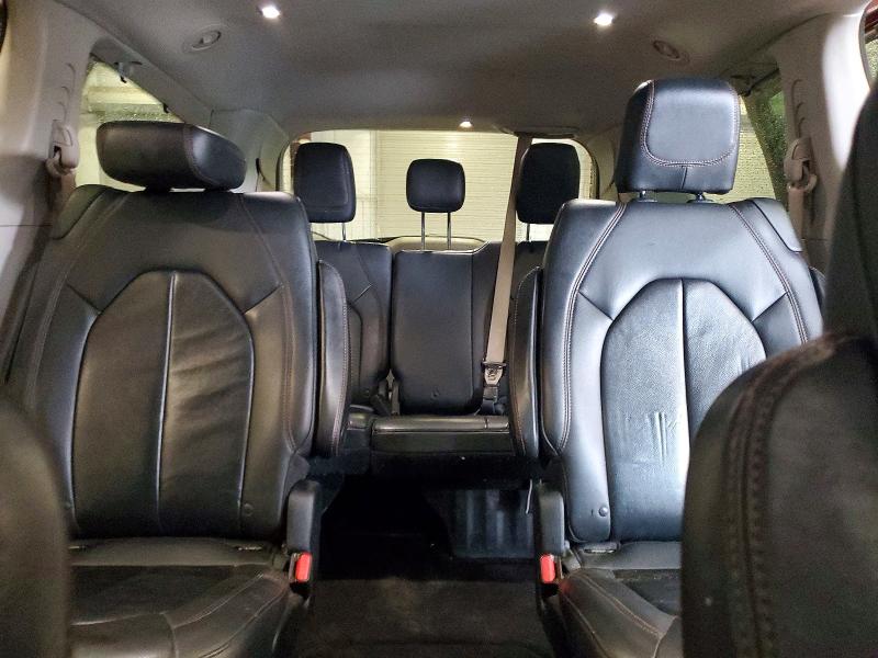 57721136 :رقم المزاد ، 2C4RC1BG3HR551250 vin ، 2017 Chrysler Pacifica مزاد بيع