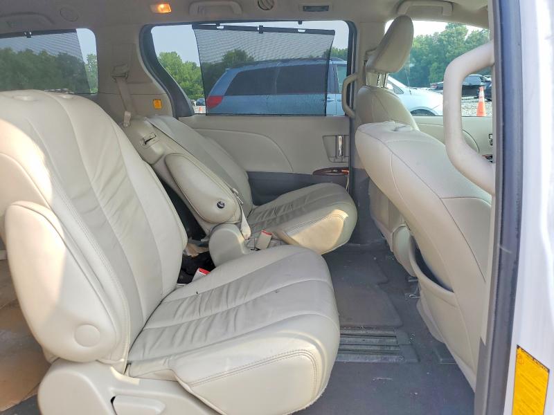 Продаж на аукціоні авто 2011 Toyota Sienna, vin: 5TDYK3DC9BS041357, номер лоту: 62099026