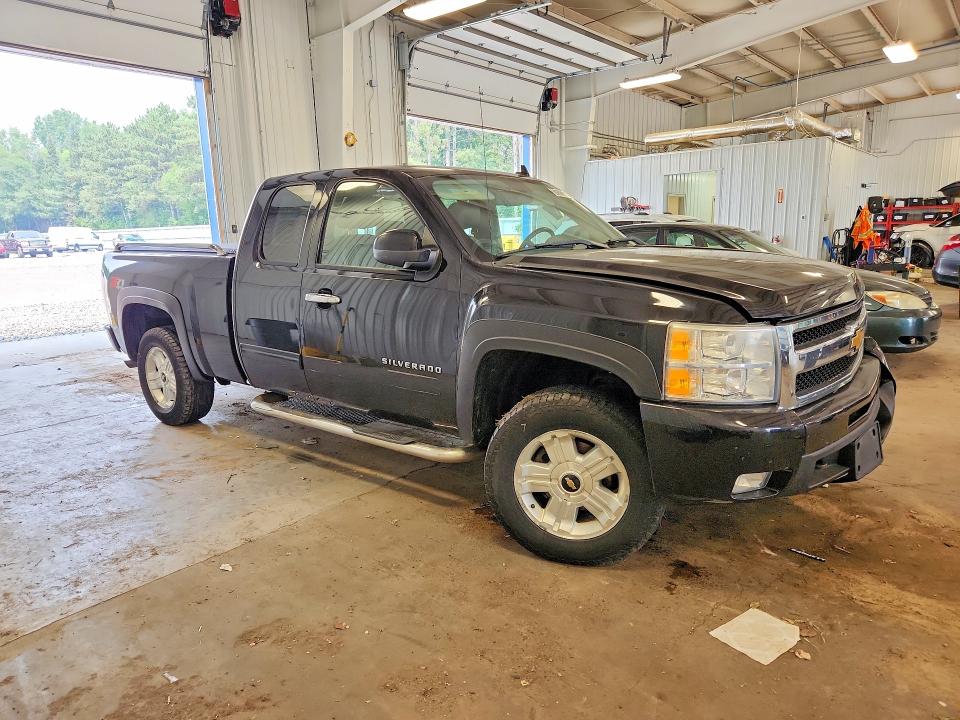 Продажа на аукционе авто 2011 Chevrolet Silverado, vin: 1GCRKTE3XBZ284533, номер лота: 60899036