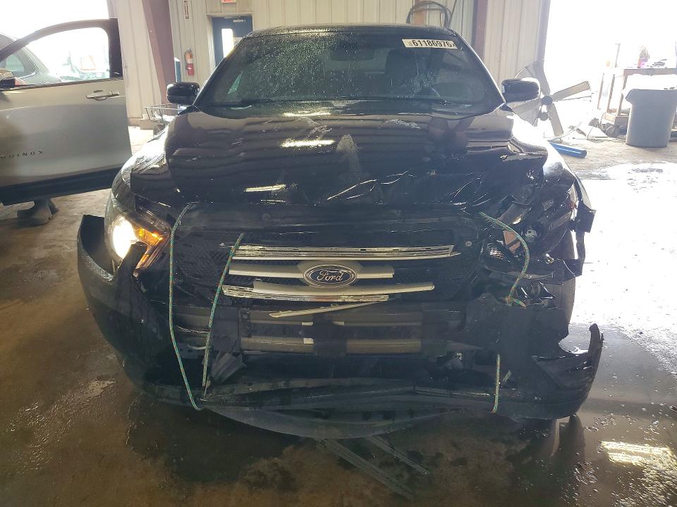 61186976 :رقم المزاد ، 1FAHP2E80HG133214 vin ، 2017 Ford Taurus مزاد بيع