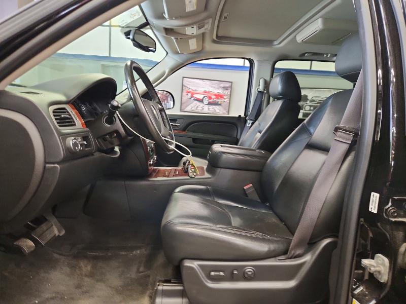 2014 Chevrolet Suburban მანქანა იყიდება აუქციონზე, vin: 1GNSCKE01ER106780, აუქციონის ნომერი: 61282296