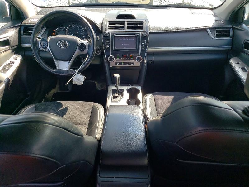 60563276 :رقم المزاد ، 4T1BF1FKXEU329516 vin ، 2014 Toyota Camry مزاد بيع
