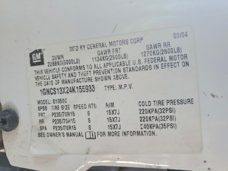 62402036 :رقم المزاد ، 1GNCS13X24K155933 vin ، 2004 Chevrolet Blazer مزاد بيع