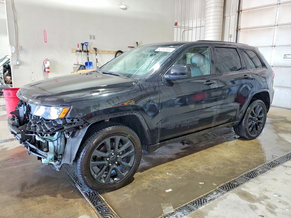 Продажа на аукционе авто 2018 Jeep Grand Cherokee, vin: 1C4RJFAGXJC155187, номер лота: 62797956