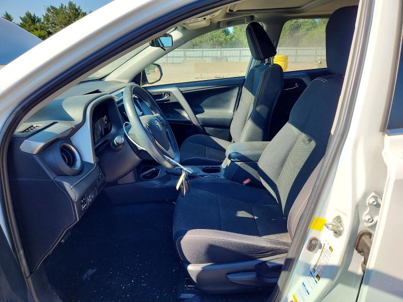 60681676 :رقم المزاد ، 2T3RFREV5JW856809 vin ، 2018 Toyota Rav4 مزاد بيع