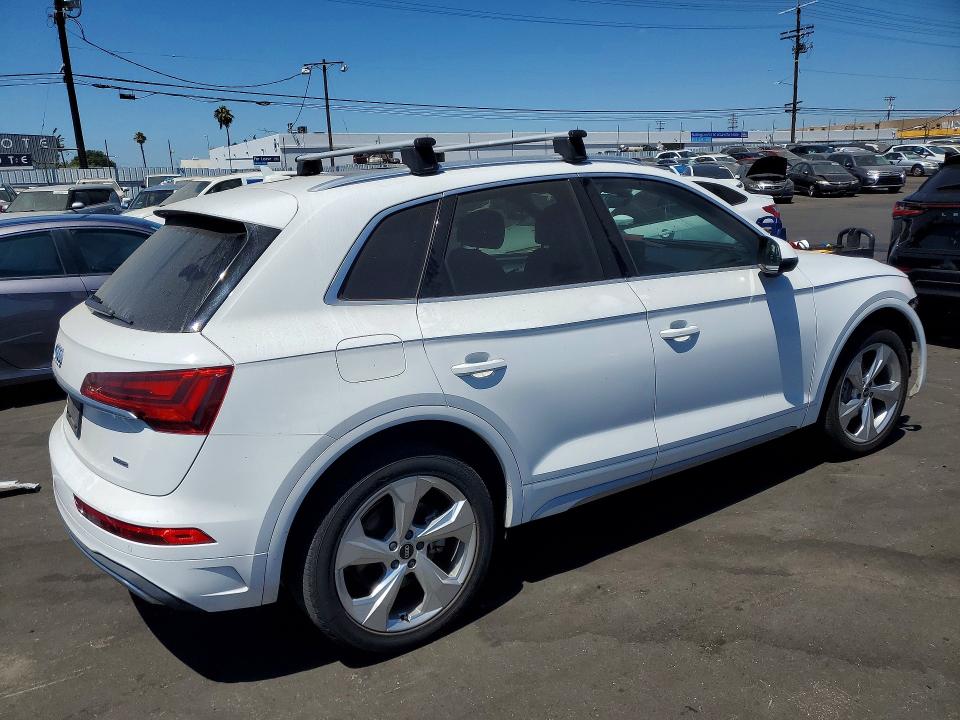 2021 Audi Q5 მანქანა იყიდება აუქციონზე, vin: WA1BAAFY3M2105600, აუქციონის ნომერი: 60090346