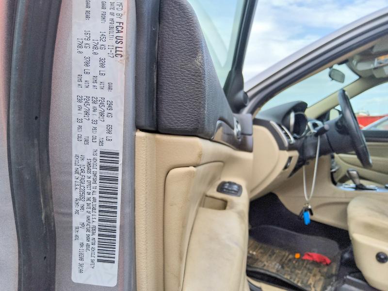 61105186 :رقم المزاد ، 1C4RJFAG0JC225652 vin ، 2018 Jeep Grand Cherokee مزاد بيع