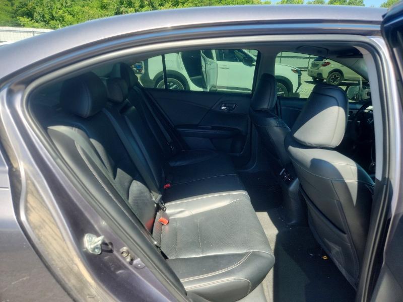 60232696 :رقم المزاد ، 1HGCR2F89FA216106 vin ، 2015 Honda Accord مزاد بيع