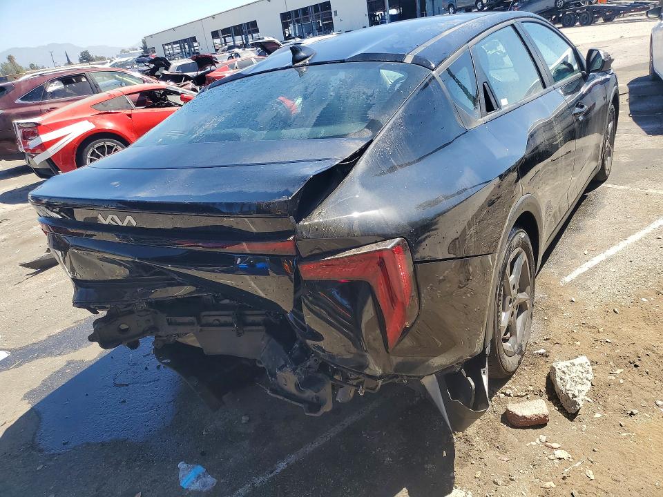 59654176 :رقم المزاد ، 3KPFT4DE8TE270023 vin ، 2026 Kia K4 مزاد بيع
