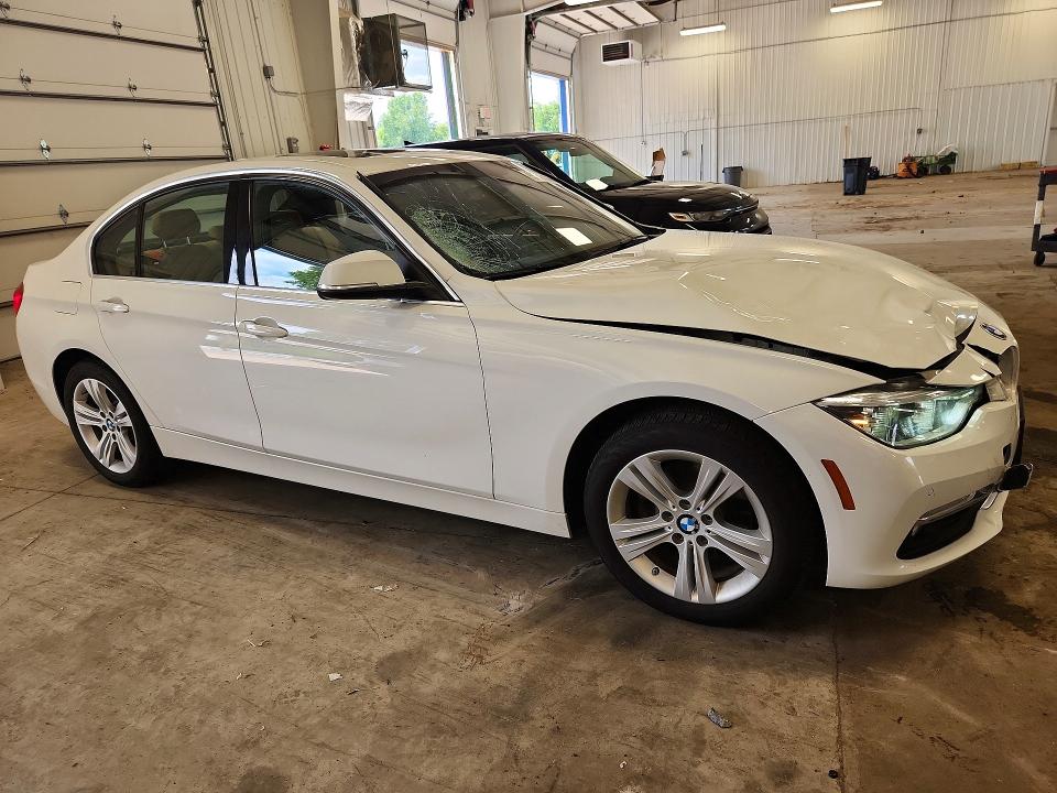 2017 Bmw 330 მანქანა იყიდება აუქციონზე, vin: WBA8D9G59HNU58712, აუქციონის ნომერი: 60743436