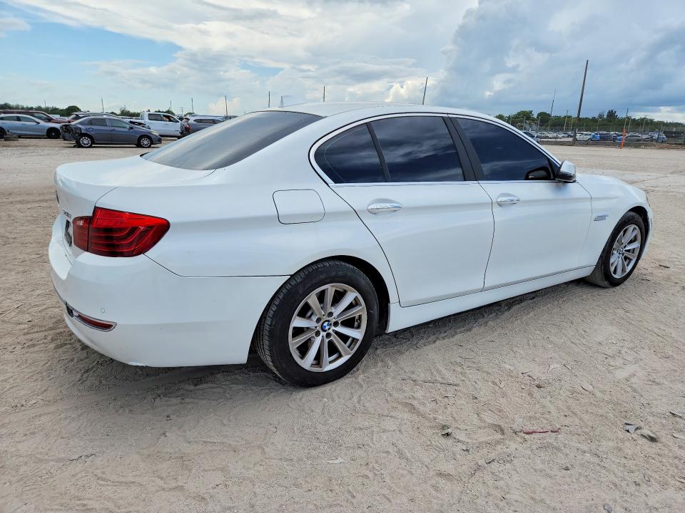 85459875 :رقم المزاد ، WBA5A5C55ED500756 vin ، 2014 Bmw 528 مزاد بيع