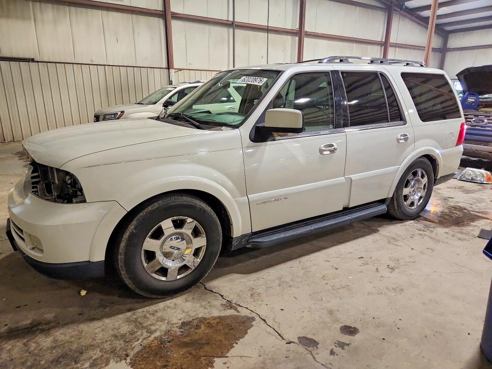 Продажа на аукционе авто 2006 Lincoln Navigator, vin: 5LMFU28566LJ16992, номер лота: 62020976