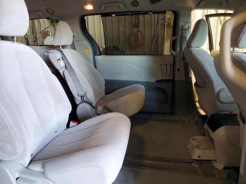 2014 Toyota Sienna მანქანა იყიდება აუქციონზე, vin: 5TDKK3DCXES484028, აუქციონის ნომერი: 62810316