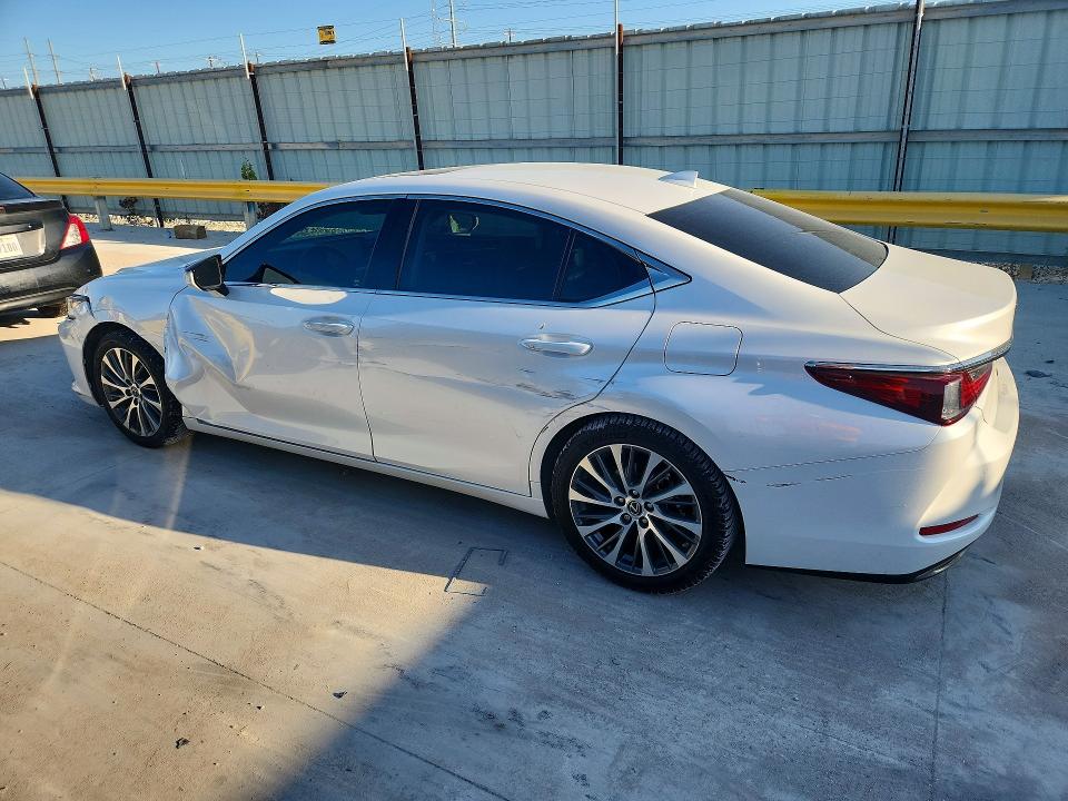 Продажа на аукционе авто 2019 Lexus Es, vin: 58ABZ1B13KU036968, номер лота: 62773876