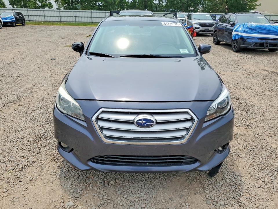 61715786 :رقم المزاد ، 4S3BNAL6XF3008050 vin ، 2015 Subaru Legacy مزاد بيع