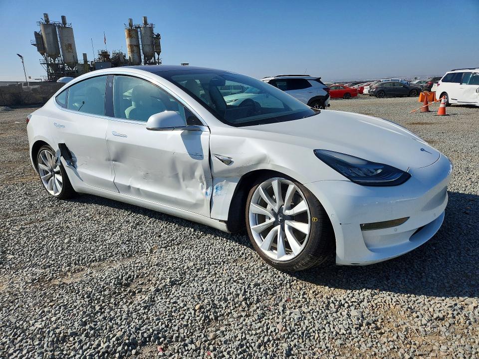 2019 Tesla Model 3 მანქანა იყიდება აუქციონზე, vin: 5YJ3E1EA3KF302666, აუქციონის ნომერი: 60888576