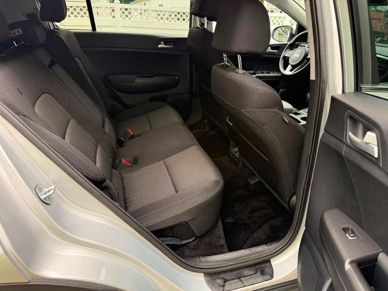Продажа на аукционе авто 2020 Kia Sportage, vin: KNDPMCAC9L7705663, номер лота: 61561506