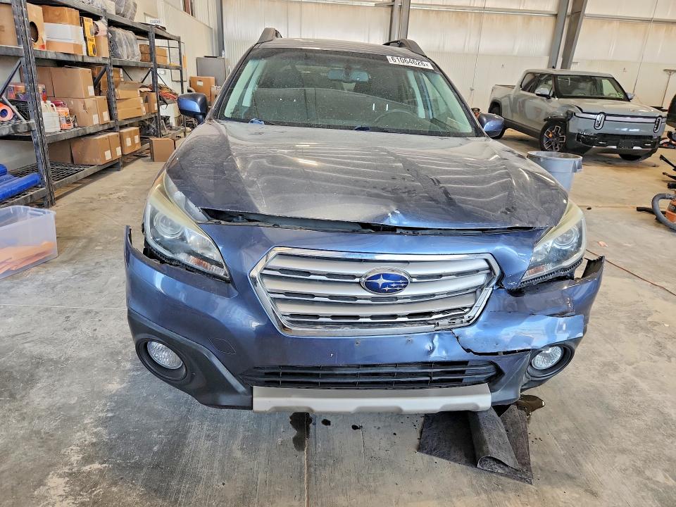 61064626 :رقم المزاد ، 4S4BSBCC3F3296171 vin ، 2015 Subaru Outback مزاد بيع