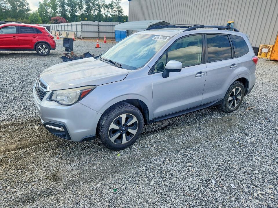 2017 Subaru Forester მანქანა იყიდება აუქციონზე, vin: JF2SJAEC7HH483810, აუქციონის ნომერი: 60570876