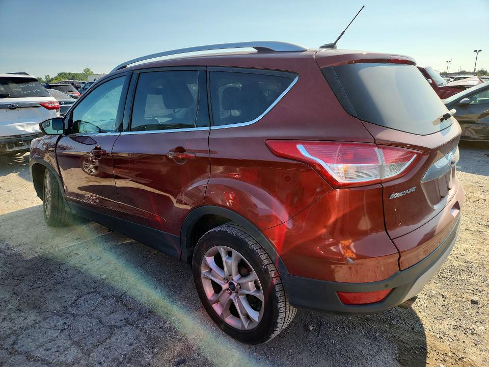 Продажа на аукционе авто 2016 Ford Escape, vin: 1FMCU0JX1GUC40489, номер лота: 62211376