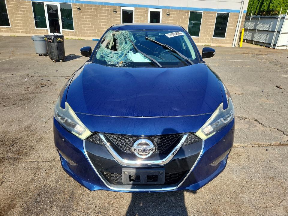 61605576 :رقم المزاد ، 1N4AA6AP8JC393199 vin ، 2018 Nissan Maxima مزاد بيع