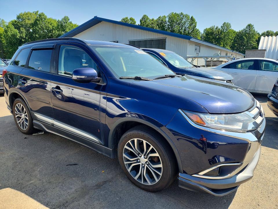 Продаж на аукціоні авто 2016 Mitsubishi Outlander, vin: JA4AZ3A35GZ037257, номер лоту: 62562766