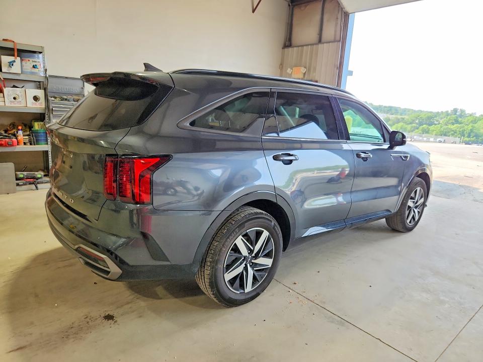 2022 Kia Sorento მანქანა იყიდება აუქციონზე, vin: 5XYRH4LF2NG152502, აუქციონის ნომერი: 61116666