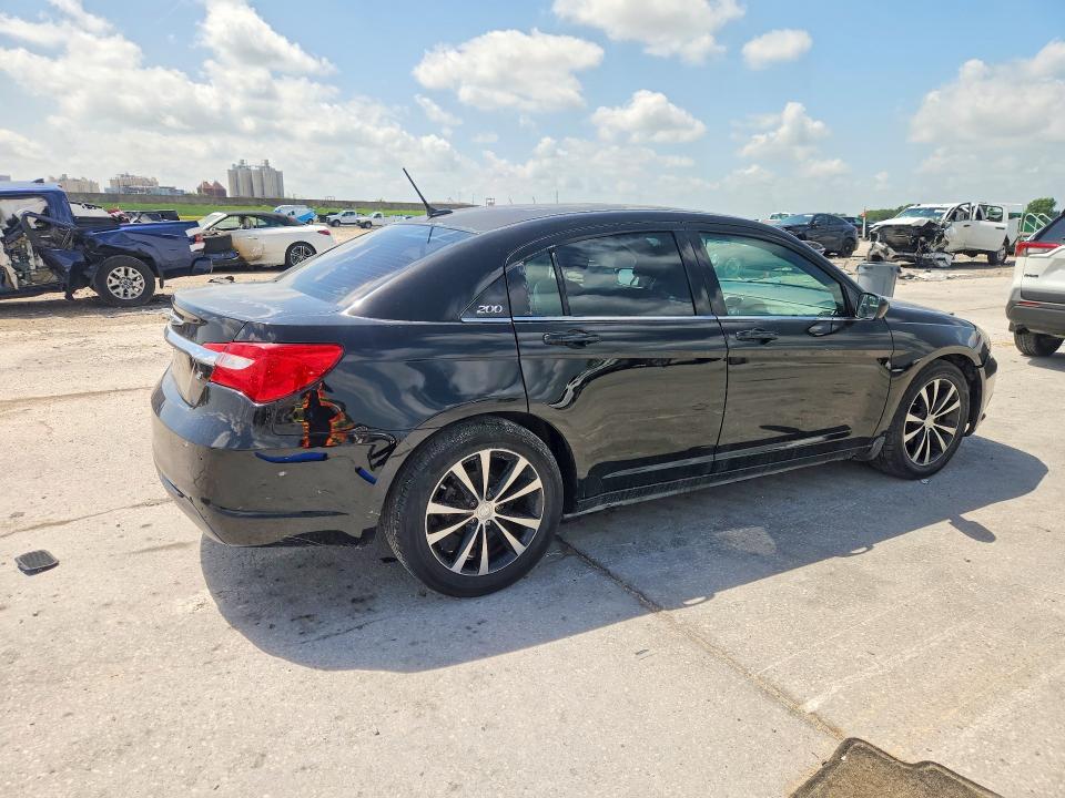 Продажа на аукционе авто 2013 Chrysler 200, vin: 1C3CCBBG0DN706845, номер лота: 62489466