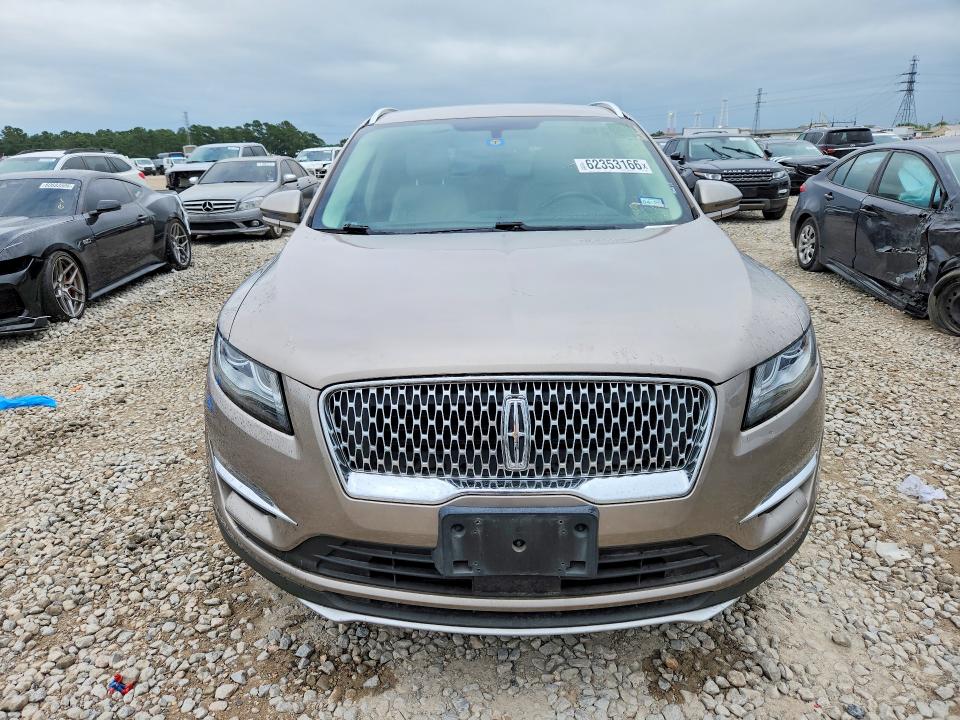 62353166 :رقم المزاد ، 5LMCJ3C97KUL15565 vin ، 2019 Lincoln Mkc مزاد بيع