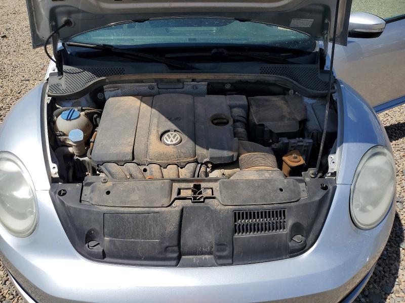 60166246 :رقم المزاد ، 3VWJX7AT8DM672776 vin ، 2013 Volkswagen Beetle مزاد بيع