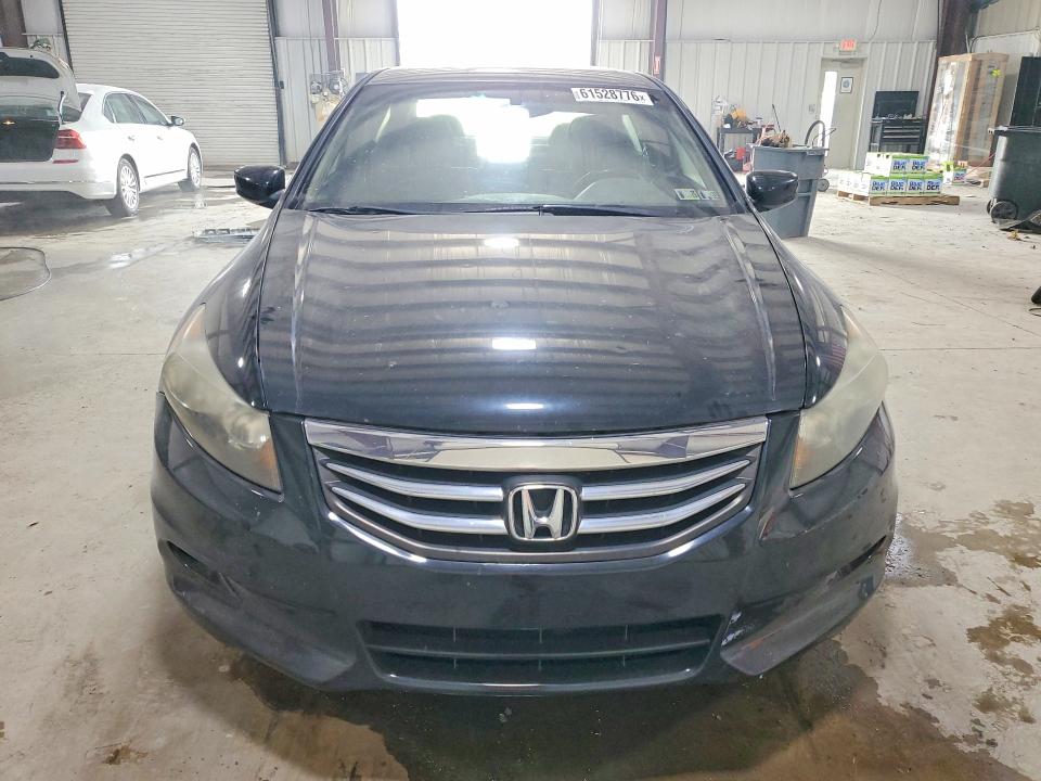 61528776 :رقم المزاد ، 1HGCP3F85CA025953 vin ، 2012 Honda Accord مزاد بيع
