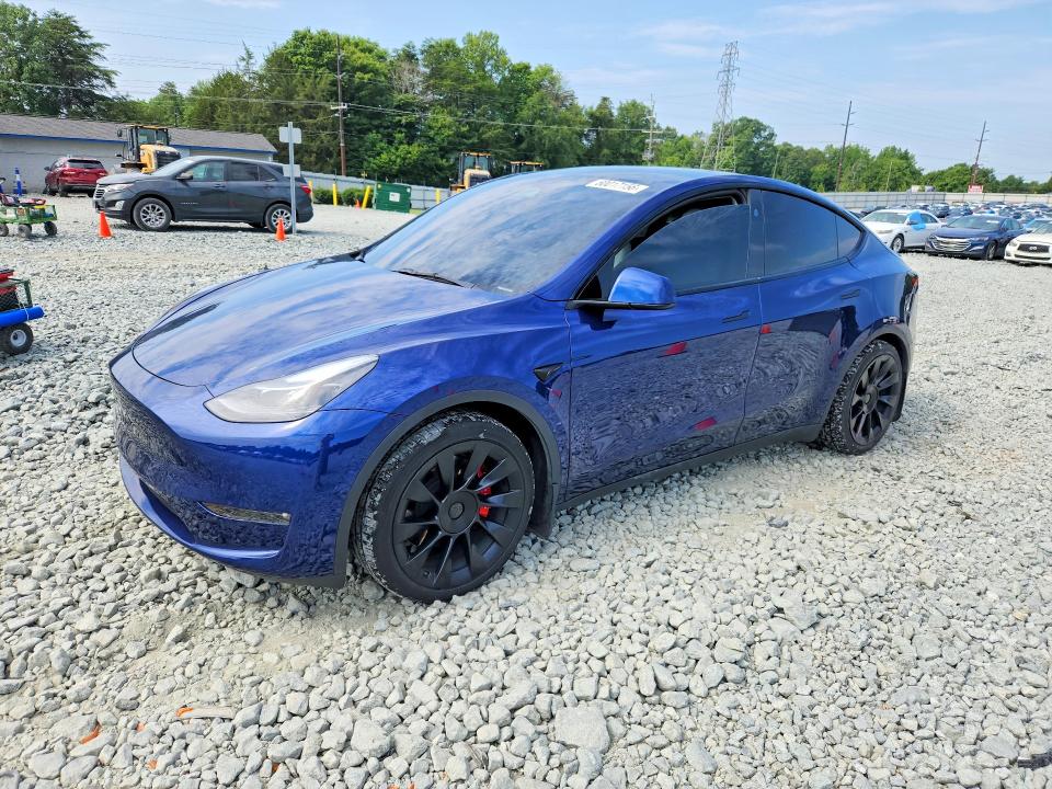 60017156 :رقم المزاد ، 7SAYGDEF0RF030944 vin ، 2024 Tesla Model Y مزاد بيع