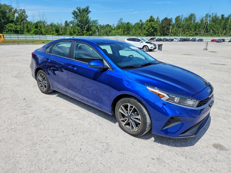 61124336 :رقم المزاد ، 3KPF24AD8PE585487 vin ، 2023 Kia Forte مزاد بيع