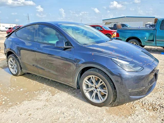 2024 Tesla Model Y მანქანა იყიდება აუქციონზე, vin: 7SAYGDEE0RA277322, აუქციონის ნომერი: 61606826