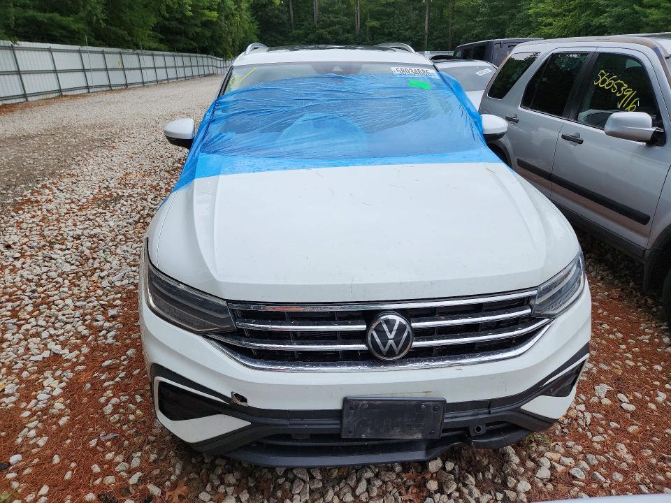 Продажа на аукционе авто 2022 Volkswagen Tiguan, vin: 3VV2B7AX0NM029155, номер лота: 58934686