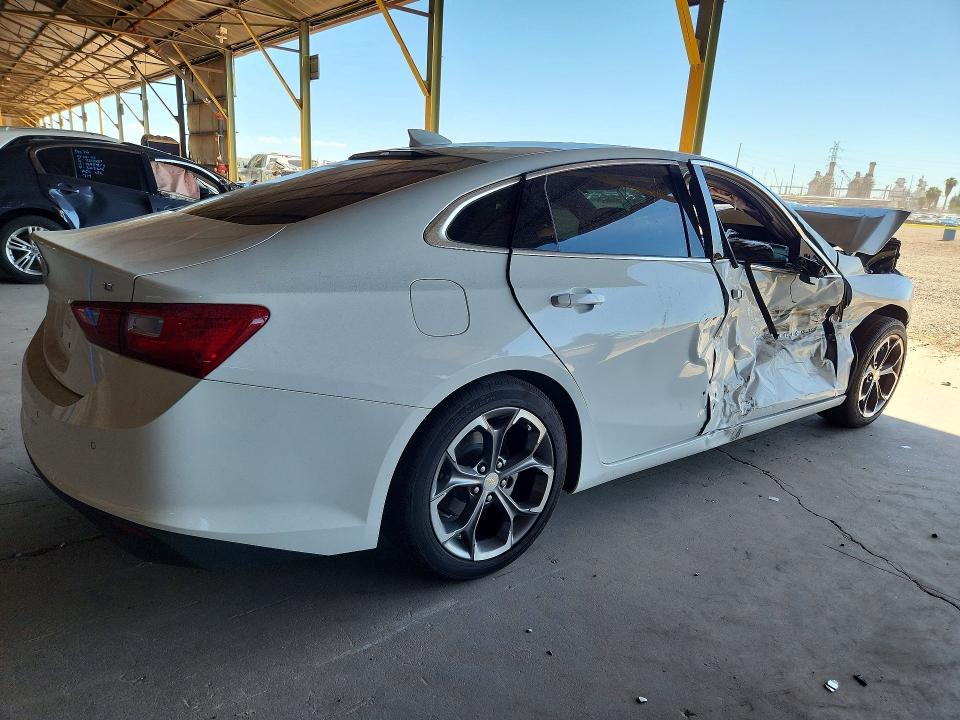 Продажа на аукционе авто 2024 Chevrolet Malibu, vin: 1G1ZD5ST9RF173387, номер лота: 62481216