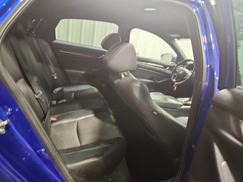 Aukcja sprzedaży 2018 Honda Accord, vin: 1HGCV1F34JA151698, numer aukcji: 62581006